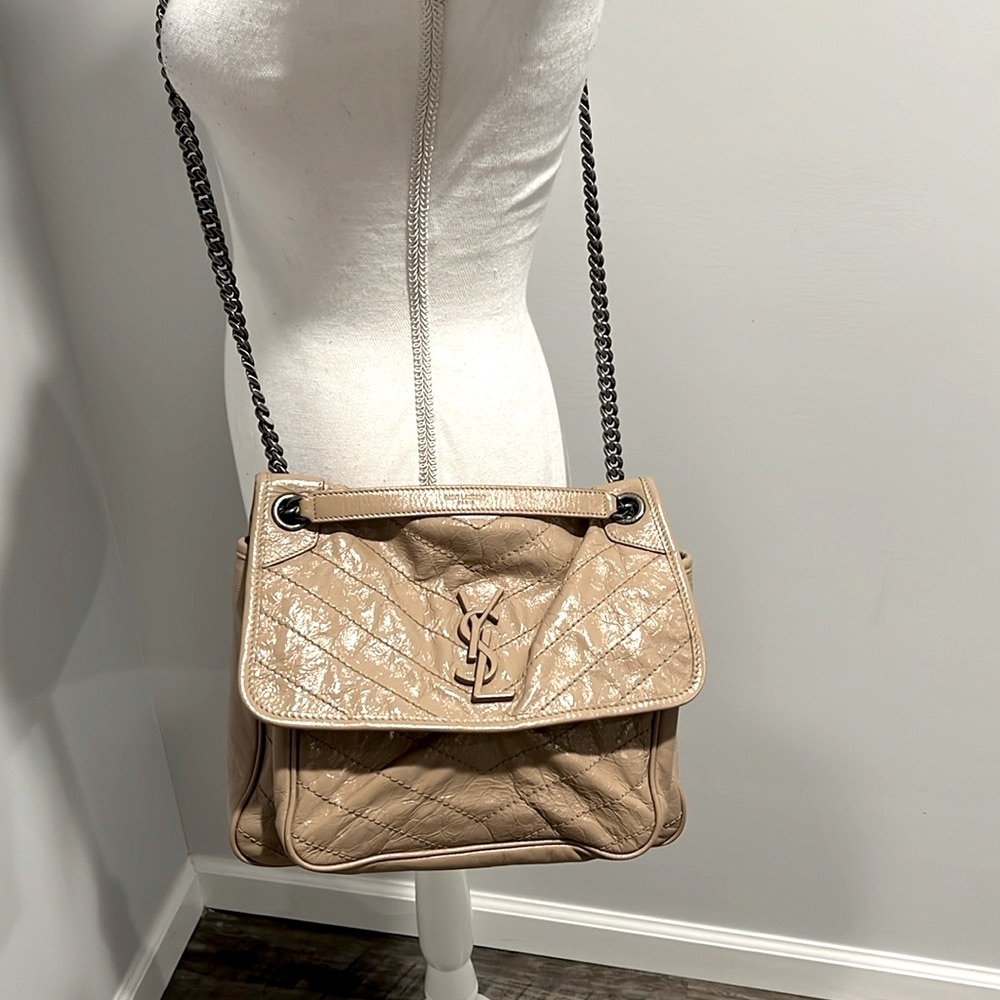 YSL Saint Laurent NIKI Medium Chain Flap Bag Matelasse Neutral Leather Handbag - Picture 14 of 16